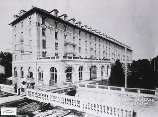 U.S. Army. Base Hospital No.32, Vittel, France: Hotel Cosmopolitan