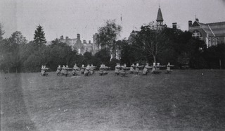 U.S. Army. Base Hospital No.33, Portsmouth, England: Exercise for class A and B men