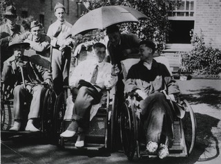 U. S. Army Camp Hospital No. 34, Romsey, England: Convalescent soldiers recreating in the sun