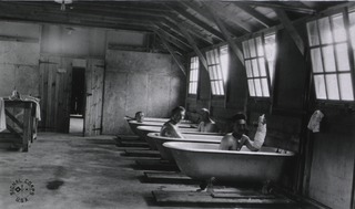 U. S. Army Hospital Center, Beau Desert, France: Wounded soldiers in bath room