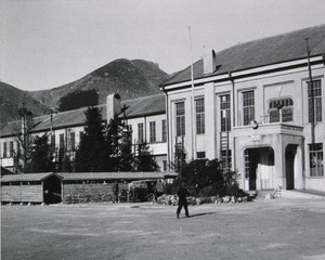 U.S. Army Evacuation Hospital No.21, Pusan, Korea: Exterior view of Building