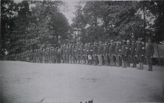 U.S. Army, Sternberg General Hospital, Camp Thomas, Chickamagua, Georgia: Red Cross men lined up to sign payroll