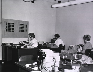 U.S. Army. Martin Army Hospital, Fort Benning, Ga: Interior view- Central Typing Pool