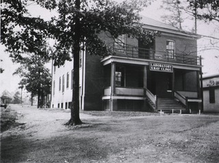 U.S. Army. Post Hospital, Fort Oglethorpe, Ga: Exterior view- Laboratory and Dental Clinic Building