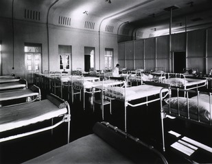 U.S. Army. Station Hospital, Fort Amador, Canal Zone: Interior view- General Medical Ward