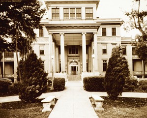 U.S. Naval Hospital, Mare Island, Vallejo, CA: Front of Administration Building