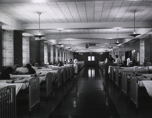 U.S. Naval Hospital, Beaufort, SC: View of ward B-1