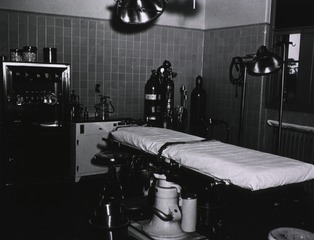 U.S. Air Force. Hospital, McChord Air Force Base, Tacoma, Wash: Interior view- Operating Room