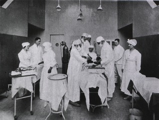 Central Dispensary and Emergency Hospital, Washington, D.C: Interior view- Amphitheatre, one of the larger operating rooms