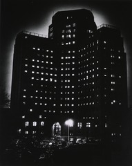 Wesley Memorial Hospital, Chicago, Ill: Exterior view at night