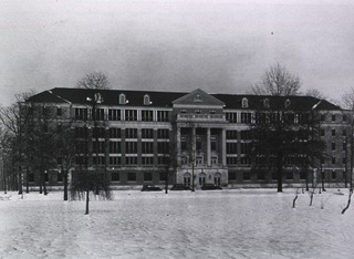 U.S. Veterans Administration Hospital, Danville, Ill: Front view