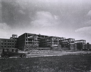 University of Iowa Hospital and Medical Center: Construction of Wards