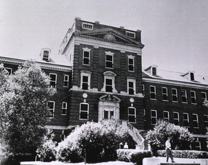 U.S. Veterans Administration Hospital, Bedford, Mass: General view
