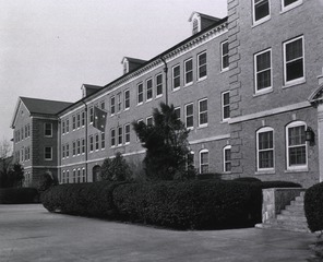 U.S. Naval Hospital, Quantico, VA: Front view of Headquarters, Marine Corps School