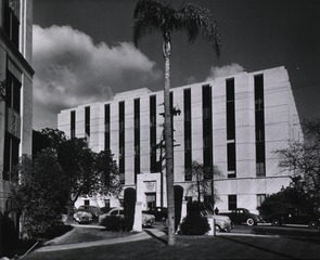 Cedars of Lebanon Hospital, Los Angeles, CA: Clinic Building