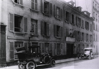 U.S. American National Red Cross Hospital No.3, Paris, France: Exterior view from street
