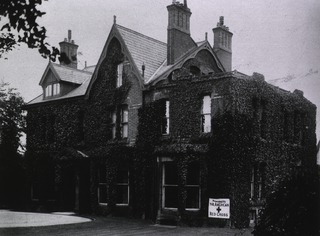 U.S. American National Red Cross Hospital No.4, Liverpool, England: Exterior view- Lyndhurst House, used as a Nurses Club
