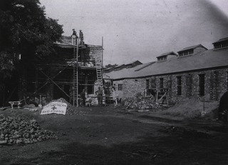 U.S. American National Red Cross Hospital No.4, Liverpool, England: Construction of new operating theatre