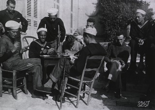 U.S. American National Red Cross Naval Hospital, Bordeaux, France: Group of patients playing cards
