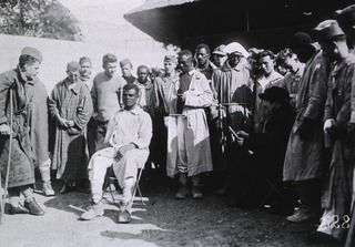 U.S. American National Red Cross Hospital No.5, Paris, France: Wounded soldiers at the Tent Hospital at Auteuil Race Track