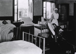 U.S. American National Red Cross Tuberculosis Hospital, St. Eugenie, France: Interior of ward