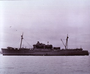 USS Tryon [Hospital ship]: Broadside after conversion at San Francisco