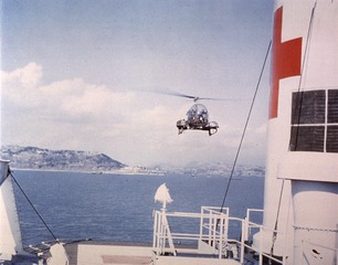 USS Haven (US Navy Hospital Ship): Helicopter landing on deck