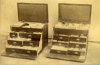 Medicine - Military - Equipment: Medical supply chests
