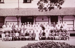 [American Nurses in Japan]: [A few of the surgeons, pharmacists, chief nurses (male & female) of the Hiroshima Base Hospital]