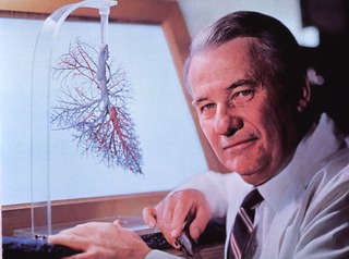 Dr. William W.L. Glenn