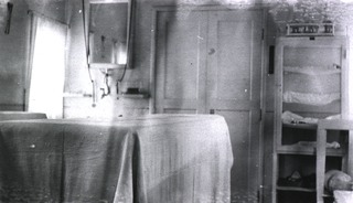 [The Tzaravitch Red Cross train surgical dressing room, Quanchense]