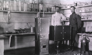 [The bacteriological laboratory at Military Hospital No. 1, Harbin]