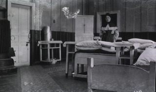 [The surgical dressing room at Evacuation Commission Hospital, Harbin]