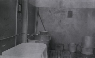 [A bathroom at a German Red Cross Hospital, Harbin]