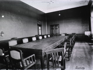 [Conference Room]