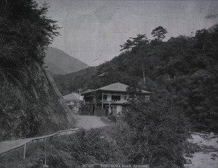 [Tono-Sawa Road, Hakone]