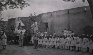 [Parade of Mexican school children]