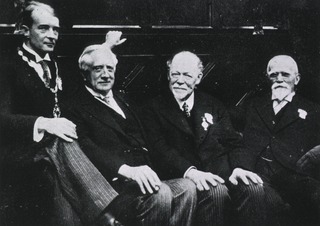 Le Centre Antoine Béclère Des Relations Internationales En Radiologie Médicale: Les 4 Présidents A Zurich En 1934