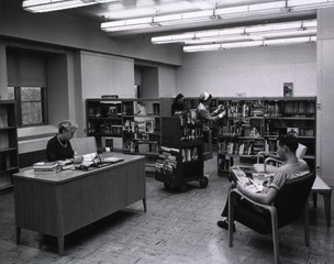 [Interior view of the Clinical Center's Patient Library]