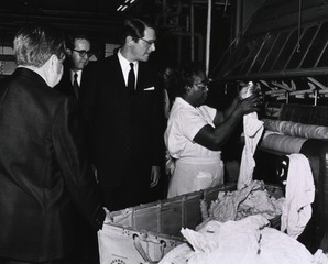 [Elliot Richardson, Secretary of DHEW, visits NIH, March 16, 1971]
