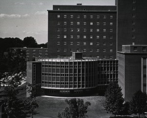 [Exterior view of Clinical Center]
