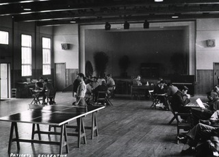 [Interior view of a recreation room for military patients, New Zealand]