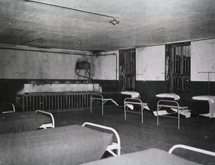 [Temporary wards, 90th General Hospital, Bar Le Duc, France]