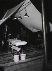 [Operating tent in the 90th General Hospital, Bar Le Duc, France]
