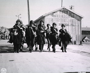 [Army Nurses upon arrival in Algeria, North Africa]