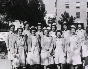 [Army Nurses of the 17th General Hospital]