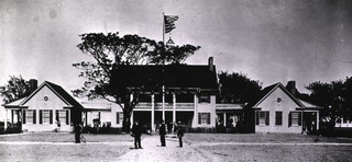 [Army and Navy Officers Club House at the Jamestown Exposition, Sewells Point, Hampton Roads, Va.]