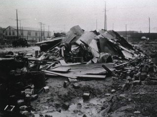 [Remains of Annie Kelley's palace [i.e. place?], formerly at 8th and Brannan Streets, San Francisc, Ca.]