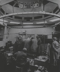 [Operating room at the National Heart, Lung, and Blood Institute]