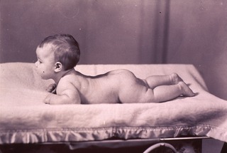 [Female infant, 5 months old, 15 lbs. 14 oz., 27 in.]